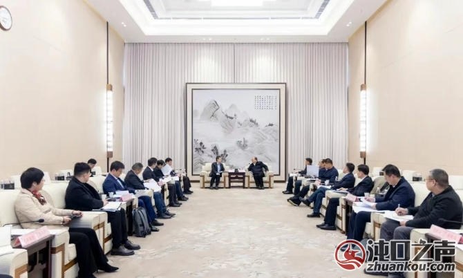 武汉经开区|刘子清赵永强与东风汽车党委常委、副总经理王俊座谈交流